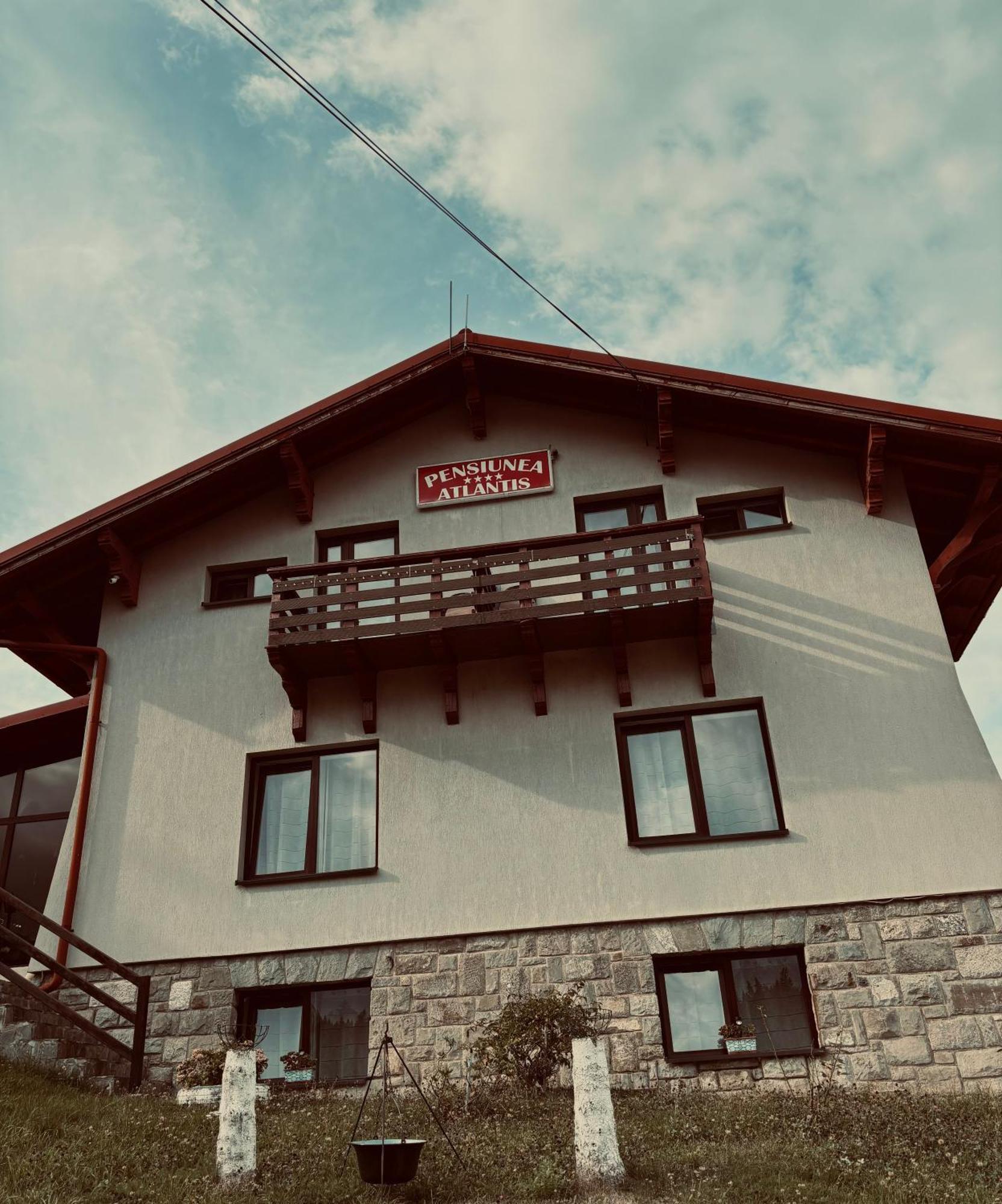 Pensiunea Atlantis Buşteni Exterior foto
